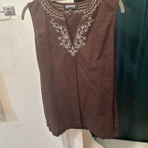Kasper Brown Embroidered Sleeveless Blouse